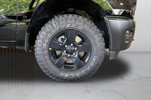 2026 Ram 1500 Warlock Crew Cab 4x4 5'7" Box