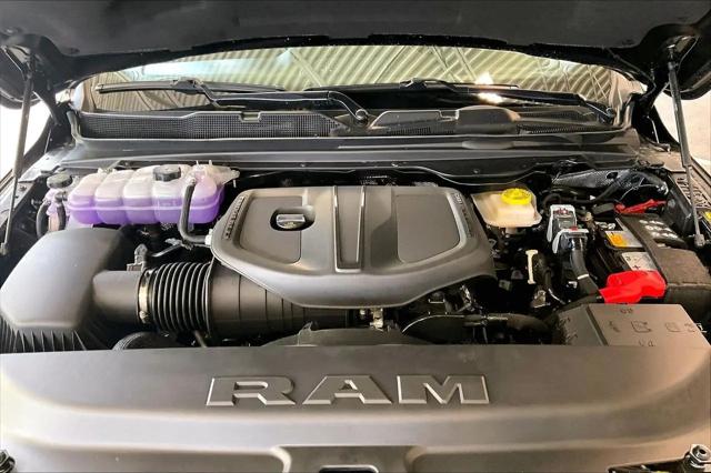 2026 Ram 1500 Warlock Crew Cab 4x4 5'7" Box