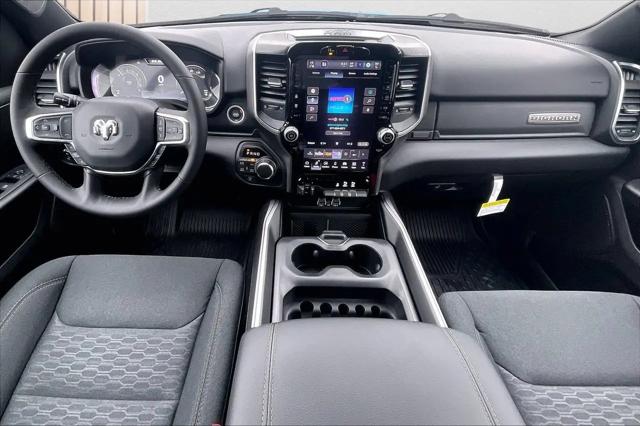 2026 Ram 1500 Big Horn Crew Cab 4x4 5'7" Box