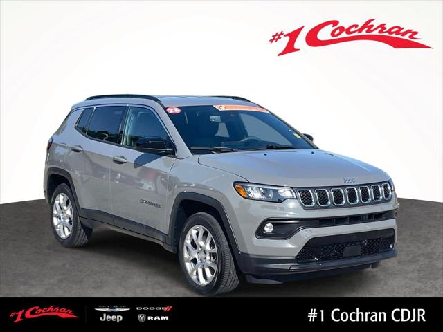 2023 Jeep Compass Latitude Lux FWD for sale in Natrona Heights, PA