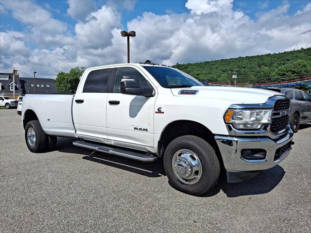 2024 RAM 3500 Big Horn Crew Cab 4x4 8 Box 2024 RAM 3500 Big Horn Crew Cab 4x4 8 Box