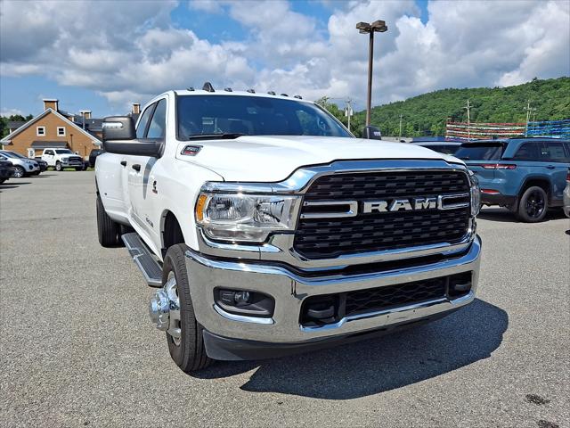 2024 RAM 3500 Big Horn Crew Cab 4x4 8 Box 2024 RAM 3500 Big Horn Crew Cab 4x4 8 Box
