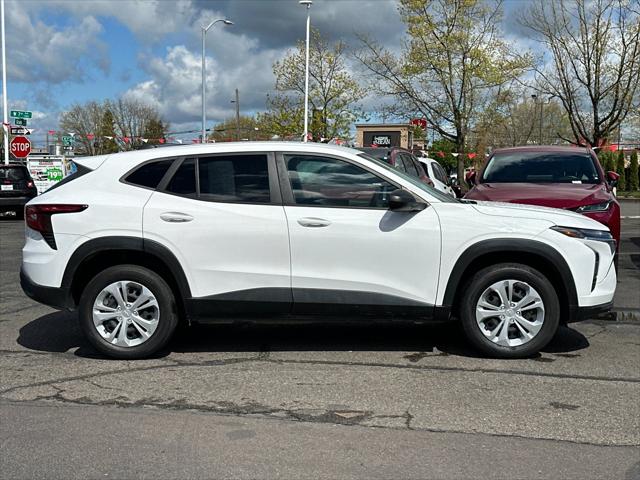 2024 Chevrolet Trax FWD SP