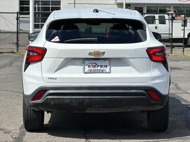 2024 Chevrolet Trax FWD SP