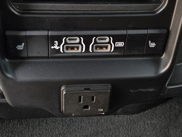 2020 Ram 1500 Limited Crew Cab 4x4 57 Box