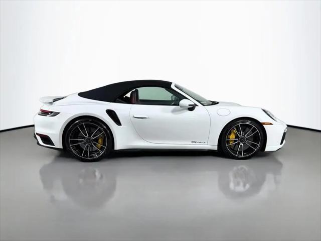 2021 Porsche 911 Turbo S Cabriolet