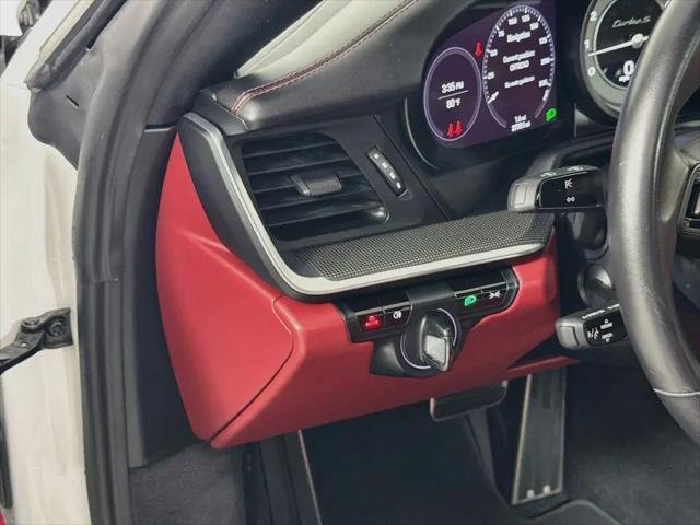 2021 Porsche 911 Turbo S Cabriolet