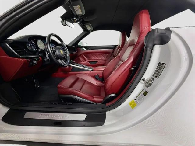2021 Porsche 911 Turbo S Cabriolet