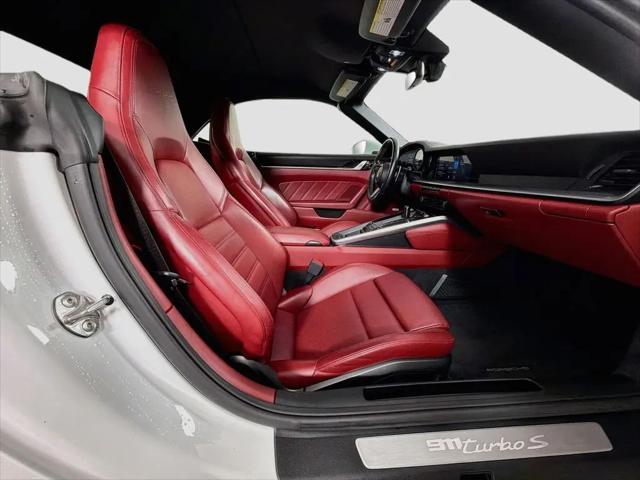 2021 Porsche 911 Turbo S Cabriolet