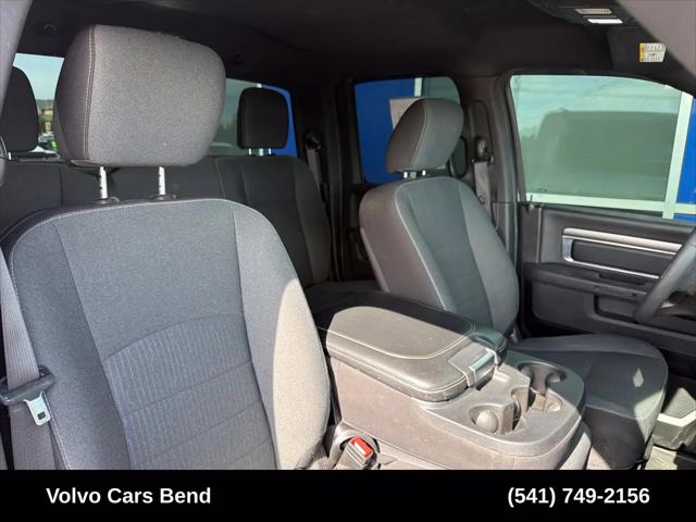 2022 Ram 1500 Classic Warlock Quad Cab 4x4 64 Box