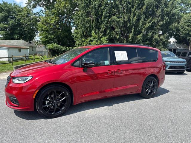 2025 Chrysler Pacifica Limited