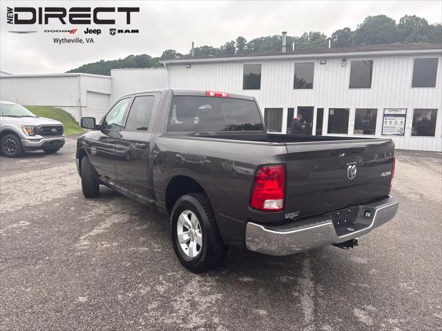 2023 RAM 1500 Classic Tradesman Crew Cab 4x4 57 Box 2023 RAM 1500 Classic Tradesman Crew Cab 4x4 57 Box