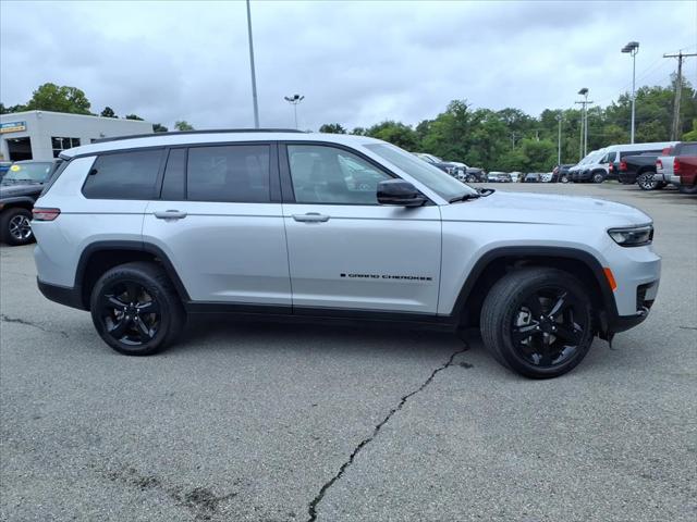 2025 Jeep Grand Cherokee L Altitude X 4x4 2025 Jeep Grand Cherokee L Altitude X 4x4