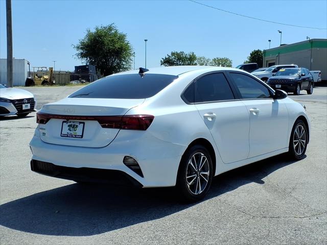 2023 Kia Forte LXS