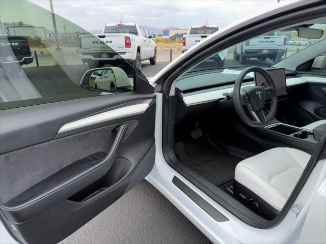 2021 Tesla Model 3 Standard Range Plus Rear-Wheel Drive