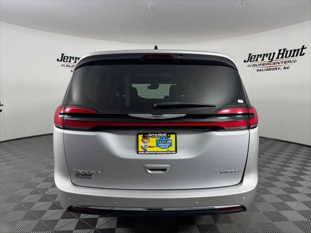 2024 Chrysler Pacifica Limited
