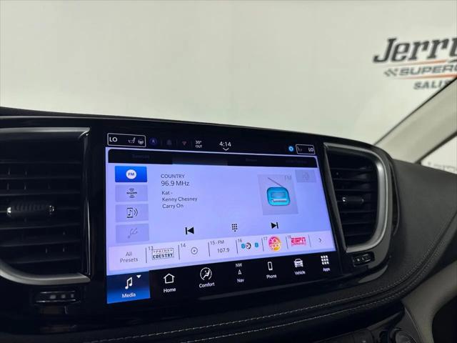 2024 Chrysler Pacifica Limited