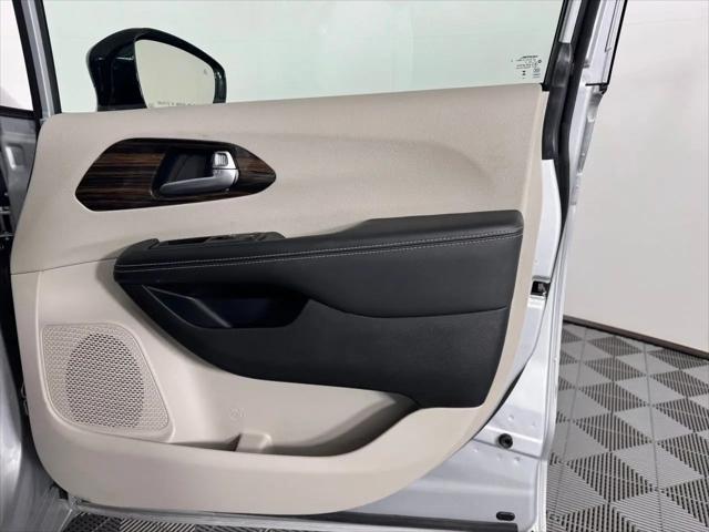 2024 Chrysler Pacifica Limited