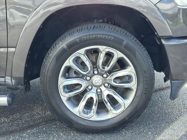 2020 Ram 1500 Laramie Crew Cab 4x4 5'7" Box