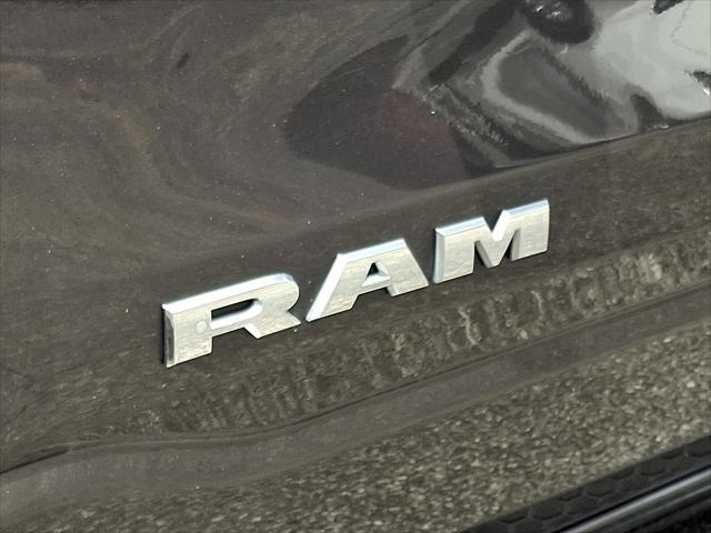 2020 Ram 1500 Laramie Crew Cab 4x4 5'7" Box