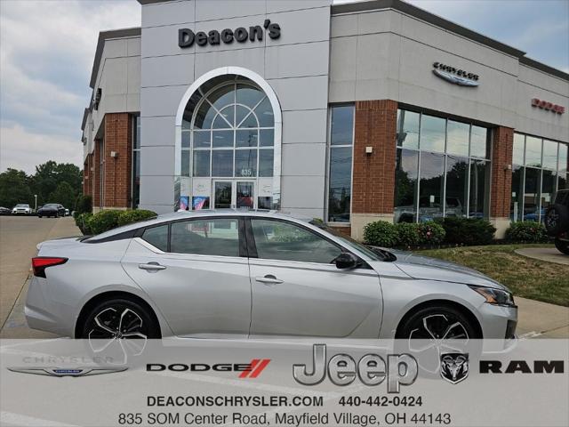 2023 Nissan Altima SR Intelligent AWD for sale in Mayfield Village, OH
