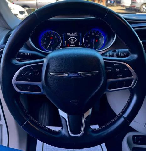2017 Chrysler Pacifica Touring-L