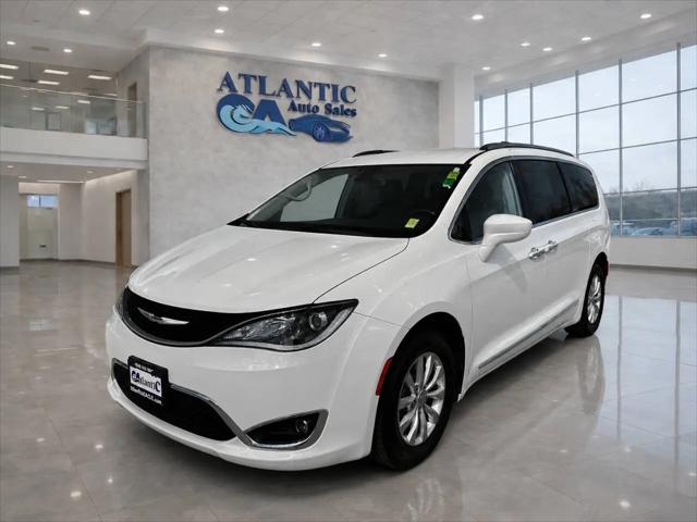 2017 Chrysler Pacifica Touring-L for sale in Sacramento, CA