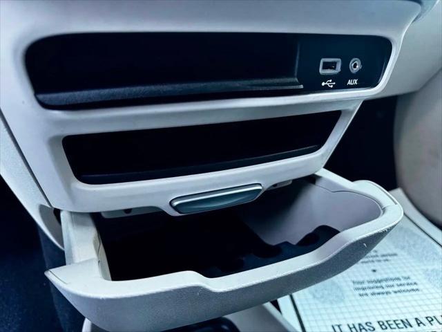 2017 Chrysler Pacifica Touring-L