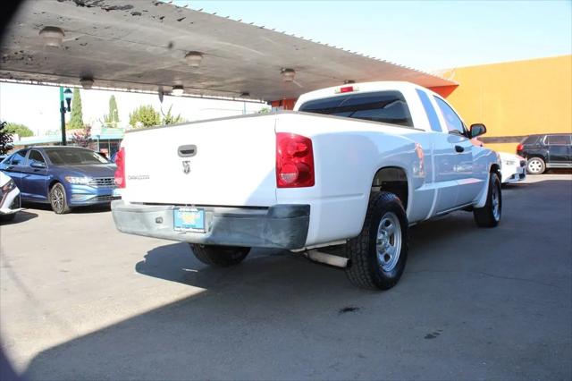 2006 Dodge Dakota ST