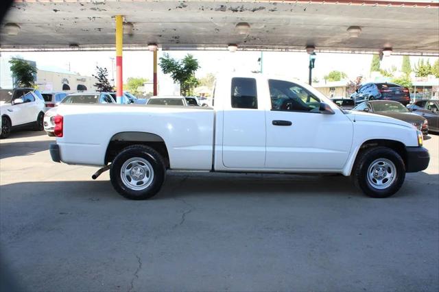 2006 Dodge Dakota ST