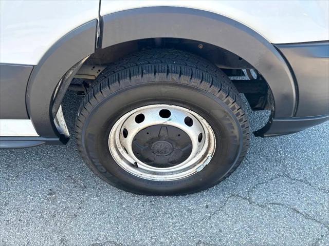 2019 Ford Transit T-150