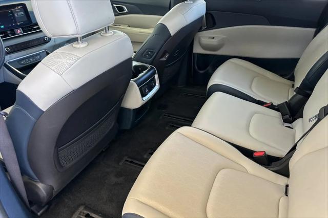 2025 Kia Carnival MPV SX
