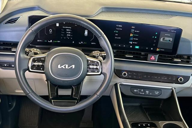 2025 Kia Carnival MPV SX