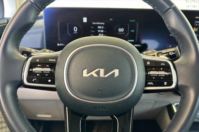 2025 Kia Carnival MPV SX