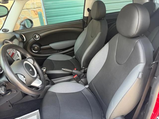 2010 MINI Cooper Cooper