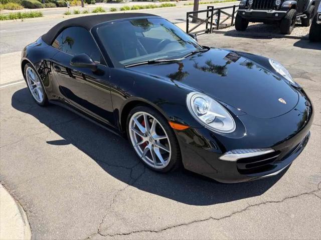 2014 Porsche 911 Carrera 4S