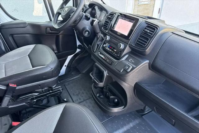 2025 Ram ProMaster 2500 Cargo Van Tradesman High Roof 159 WB w/Pass Seat
