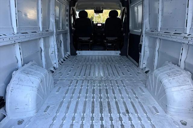 2025 Ram ProMaster 2500 Cargo Van Tradesman High Roof 159 WB w/Pass Seat