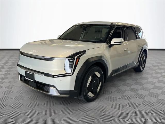 2024 Kia EV9 Light Short Range