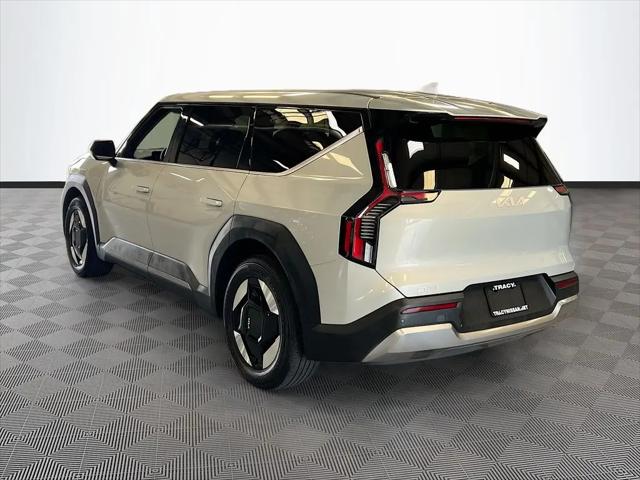 2024 Kia EV9 Light Short Range