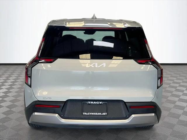 2024 Kia EV9 Light Short Range
