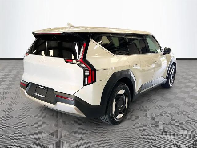 2024 Kia EV9 Light Short Range