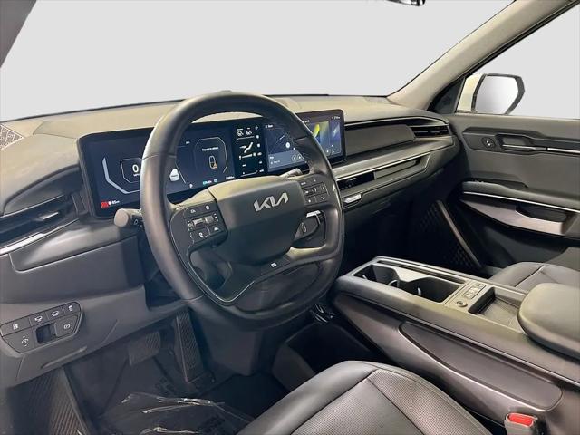 2024 Kia EV9 Light Short Range