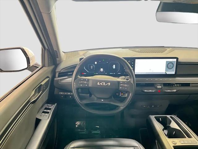 2024 Kia EV9 Light Short Range