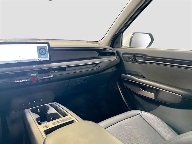 2024 Kia EV9 Light Short Range