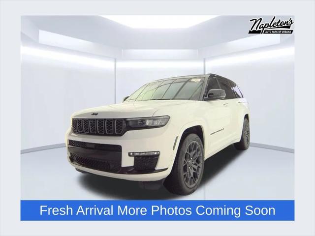 2023 Jeep Grand Cherokee L Summit 4x4 for sale in Urbana, IL