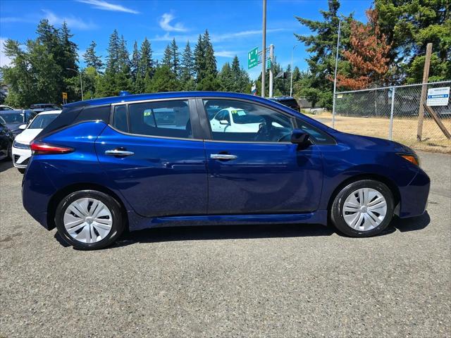 2025 Nissan LEAF S
