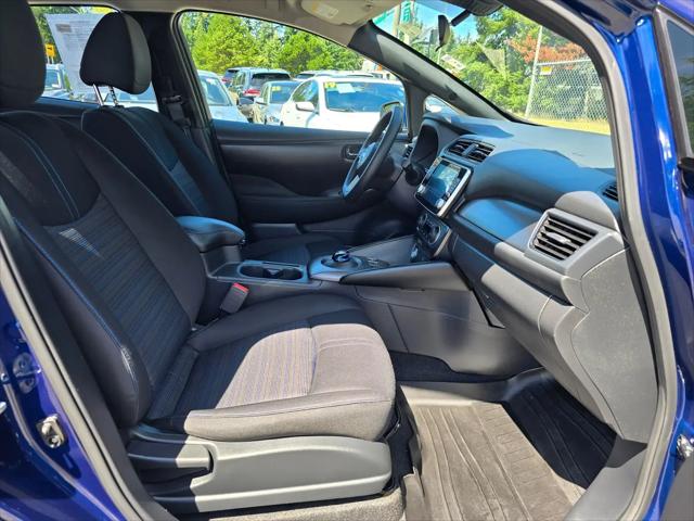 2025 Nissan LEAF S