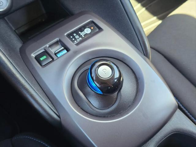 2025 Nissan LEAF S