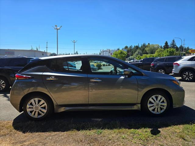 2025 Nissan LEAF S